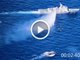 中国海警船对菲游艇进行警示性水炮喷射